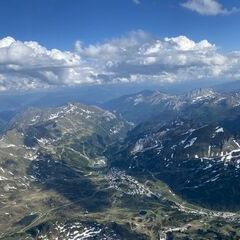 Flugwegposition um 15:39:12: Aufgenommen in der Nähe von Gemeinde Untertauern, Österreich in 3040 Meter